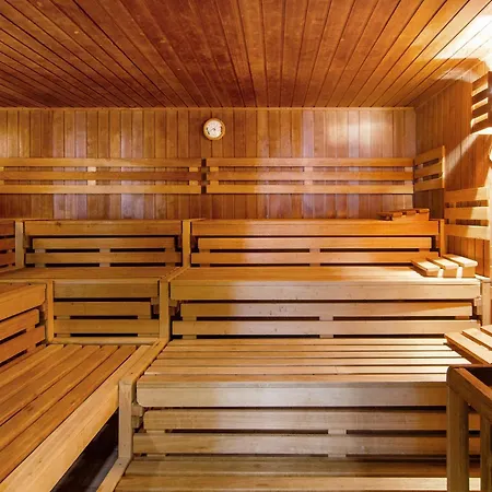 Superior App 229 Mit Pool Und Sauna * 브라운라제